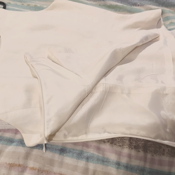 Tahari White Linen Top - Picture 4 of 4